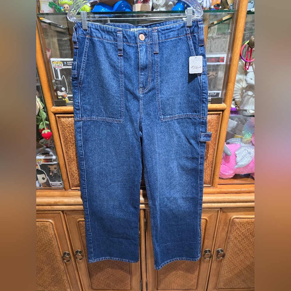 FREE PEOPLE MAJOR LEAGUE MID RISE CUFFED CROP - Picture 2 of 10